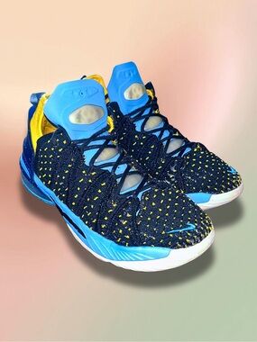 Nike LeBron 18 (Grade School) ‘Minneapolis Lakers’ Youth Shoes Size 4Y